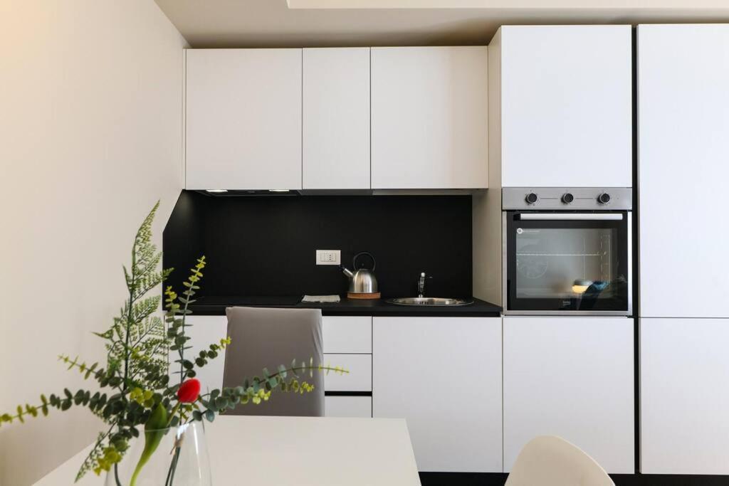 Ferienwohnung Primopiano - Jenner Mailand Exterior foto