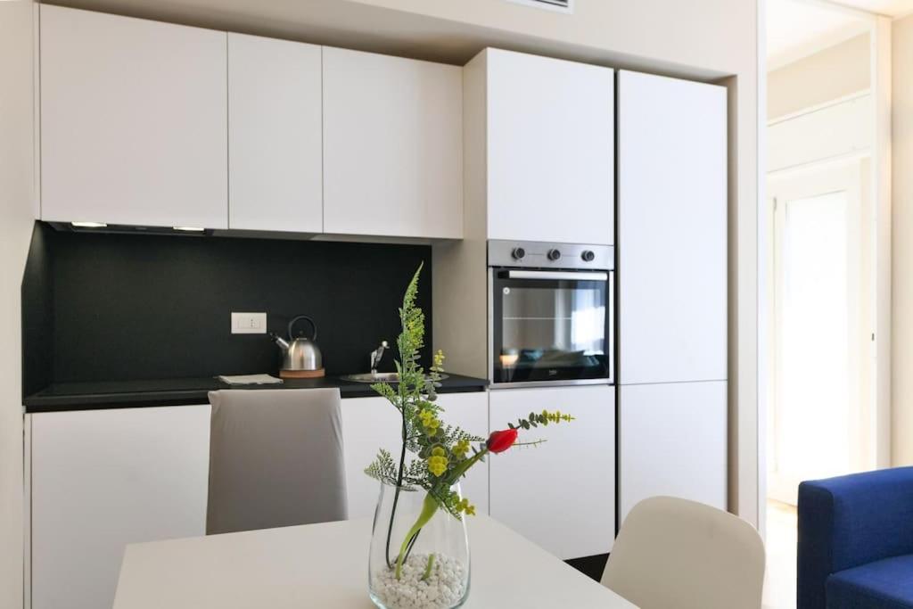 Ferienwohnung Primopiano - Jenner Mailand Exterior foto