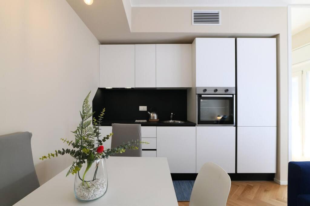 Ferienwohnung Primopiano - Jenner Mailand Exterior foto